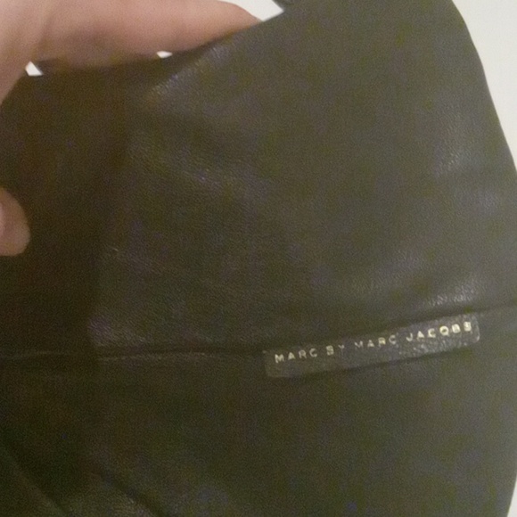 Marc by Marc jacbobs sling cross body no flaws - Picture 2 of 10